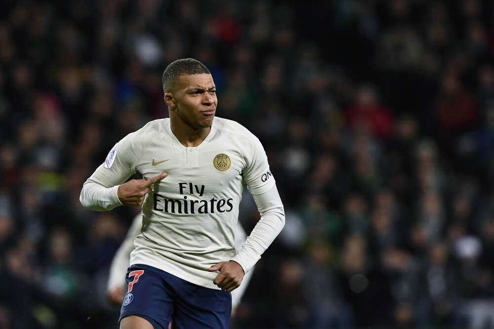 光明谈：让更多“新农人”成为“兴农人”